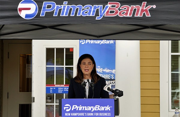 NH Governor Kelly Ayotte speaks at 10th anniversary press conference
